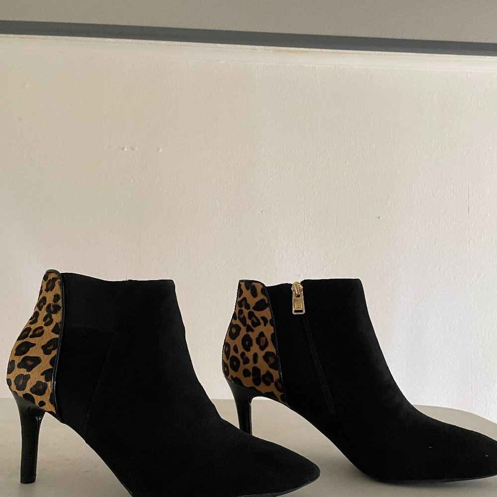 WOMENS ROCKPORT CALF HAIR BOOTIES SZ 8 SEXY 3" HEEL